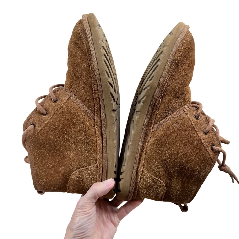 UGG Neumel Chukka Boot Mens Size 9 Chestnut Brown Suede Lace Up Winter Shoes